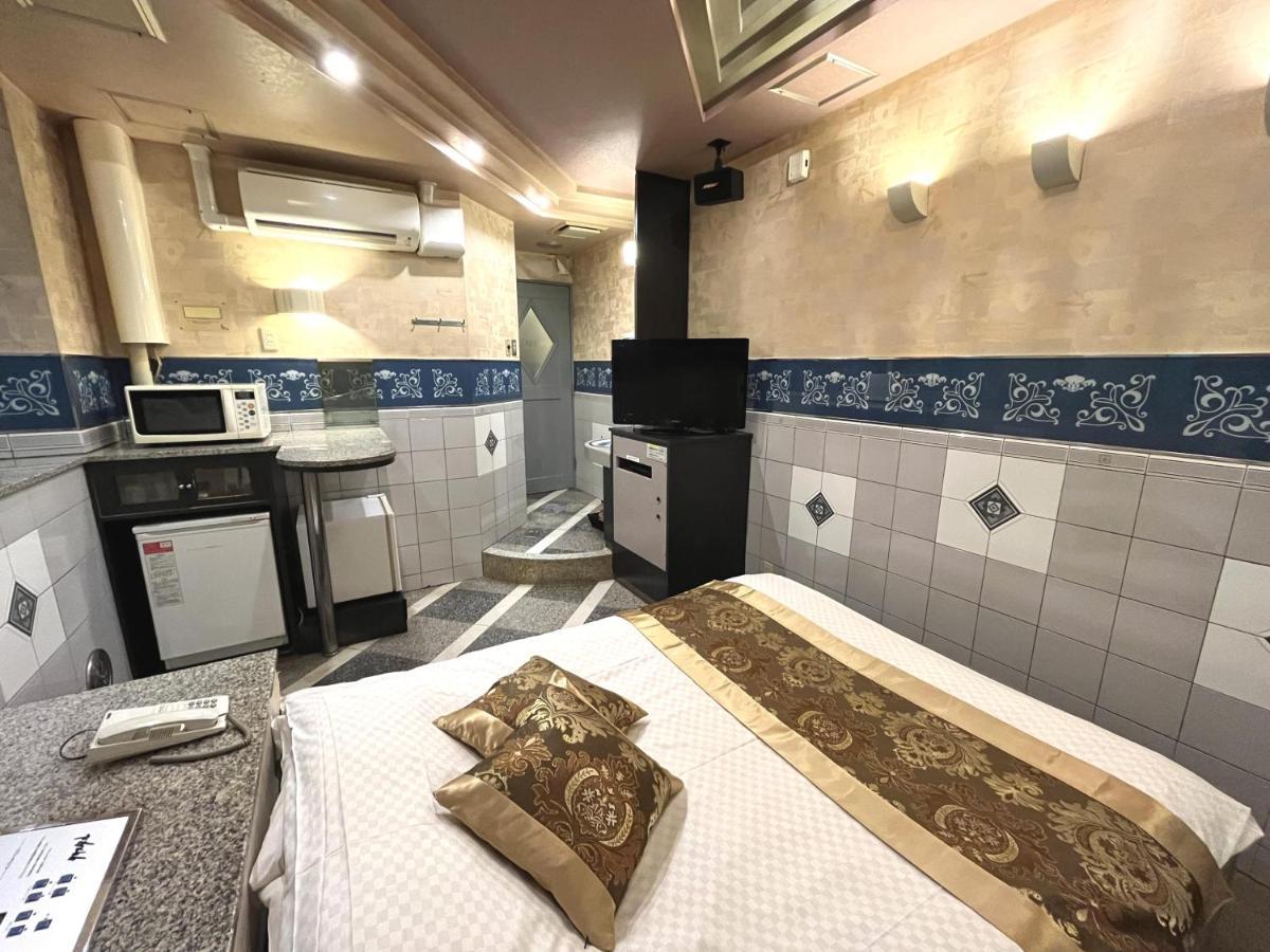 Hotel Crystal 大人専用 Токіо Екстер'єр фото