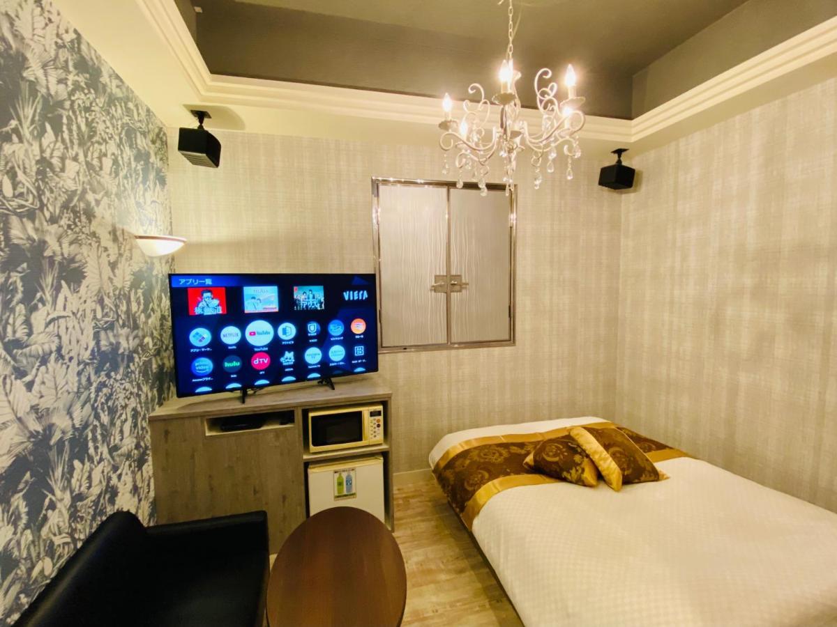 Hotel Crystal 大人専用 Токіо Екстер'єр фото