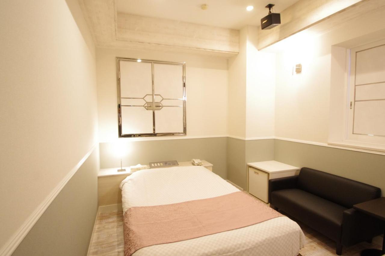 Hotel Crystal 大人専用 Токіо Екстер'єр фото